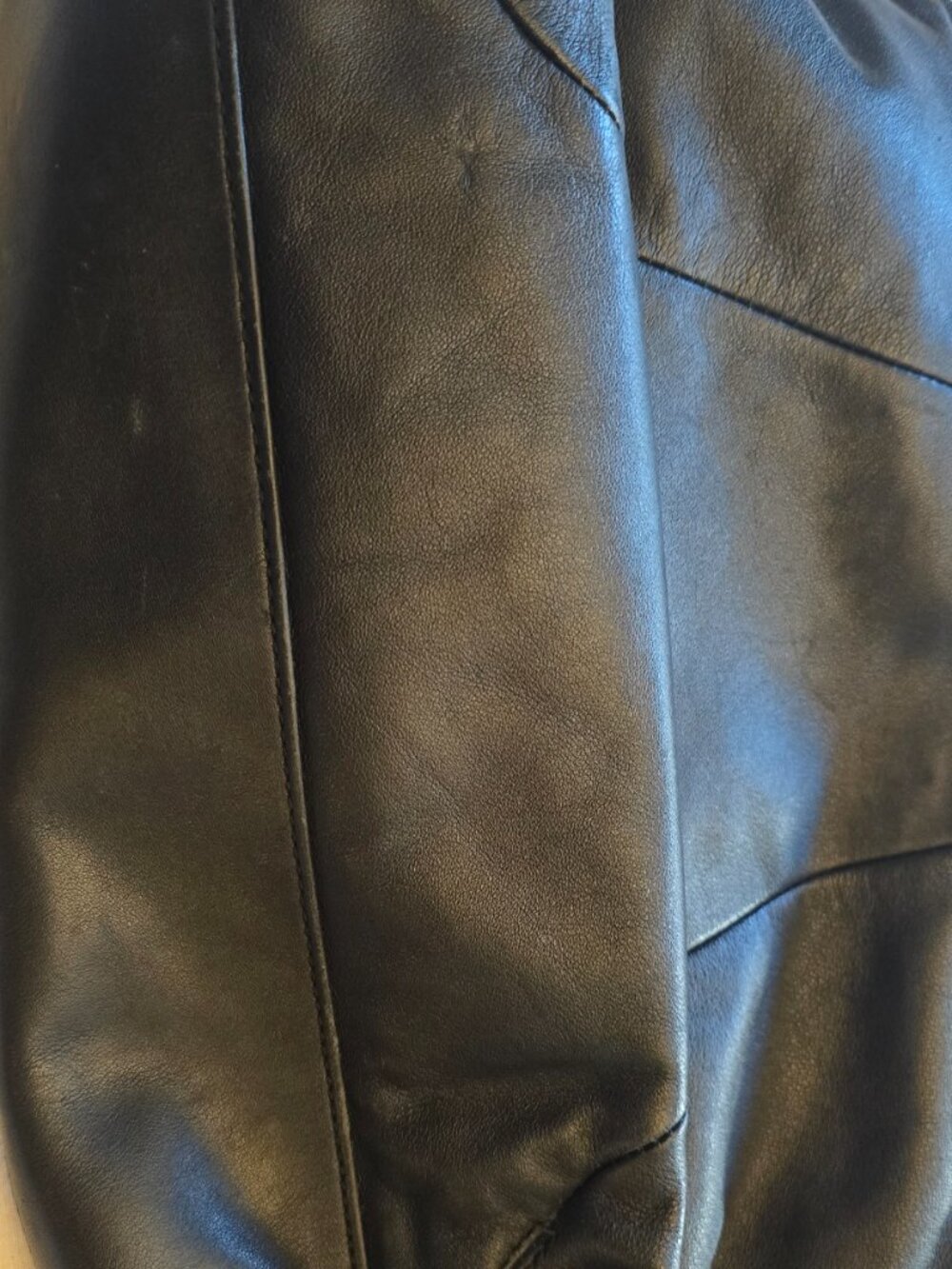 Coach Black Leather w/ Patent Leather Trim Adjustable Strap - Picture 6 of 9